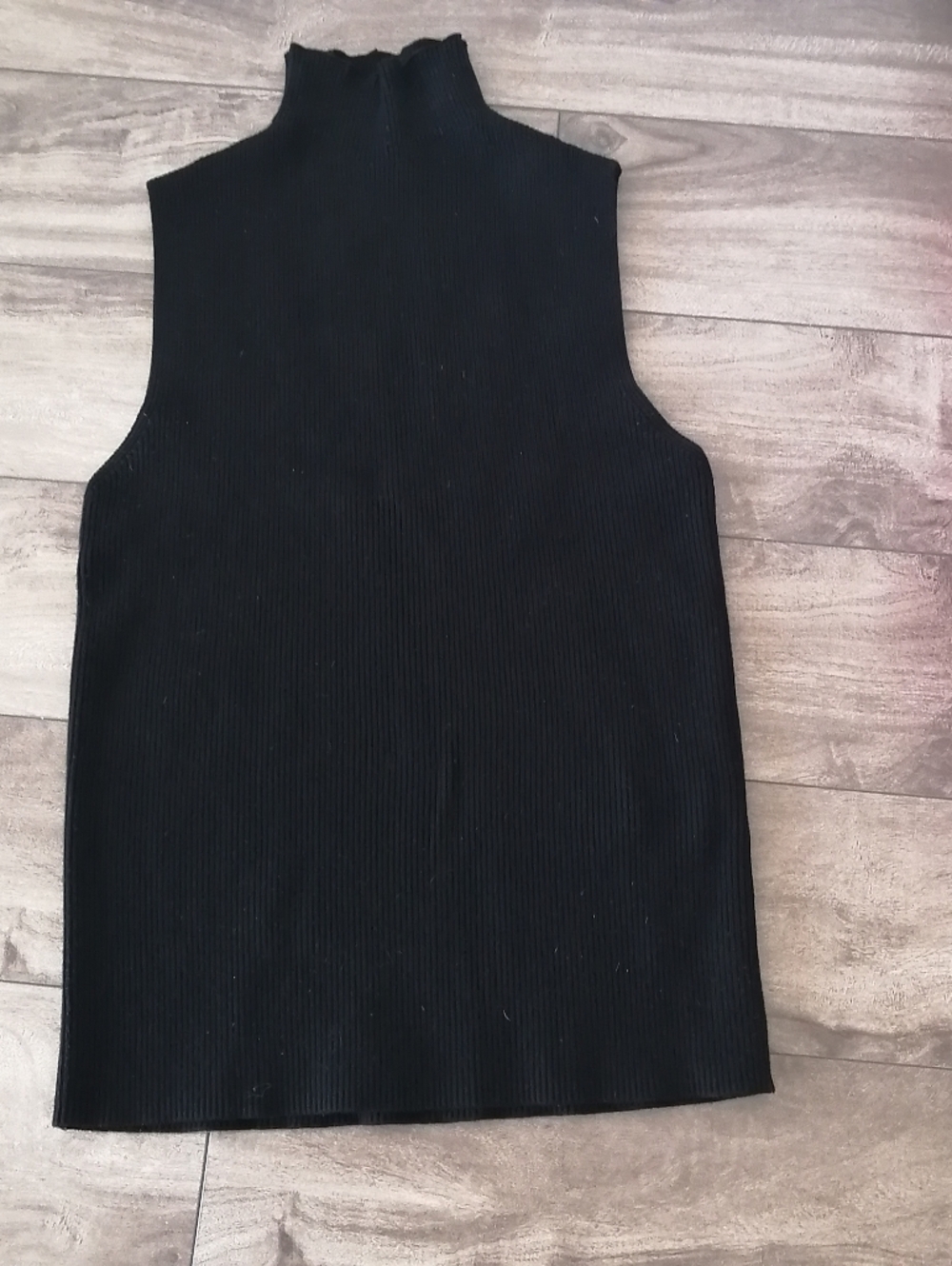 XS Black Ribbed Sleeveless Mock Neck Top